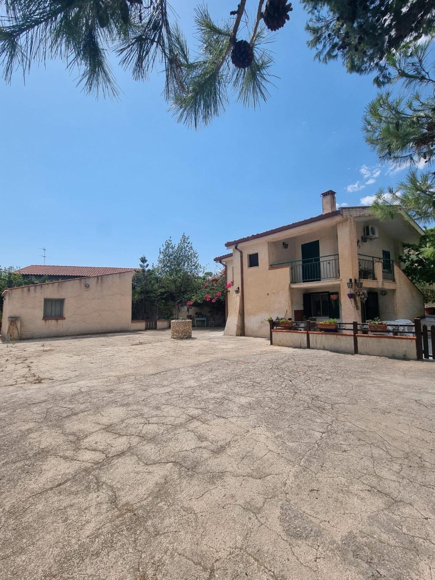 La Bouganville San Cataldo  Exterior photo